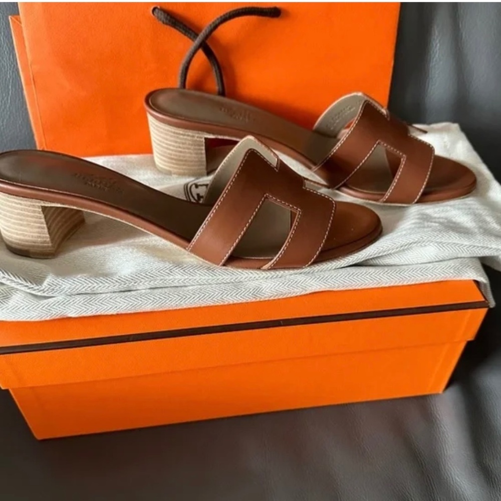 Hermes Oasis sandals Brand new